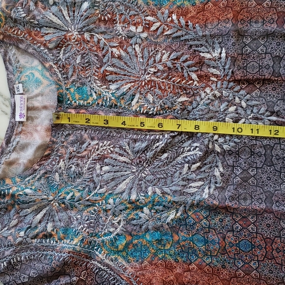 Sevya silky tunic xxl to 1x - Picture 11 of 16